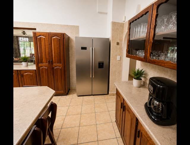 4 BEDROOM HOUSE FOR SALE IN THREE RIVERS EAST